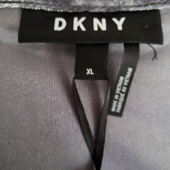 DKNY Cowl Neck Sleeveless Blouse - Picture 3 of 6